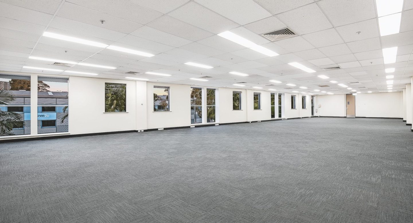 Industrial commerical large office space