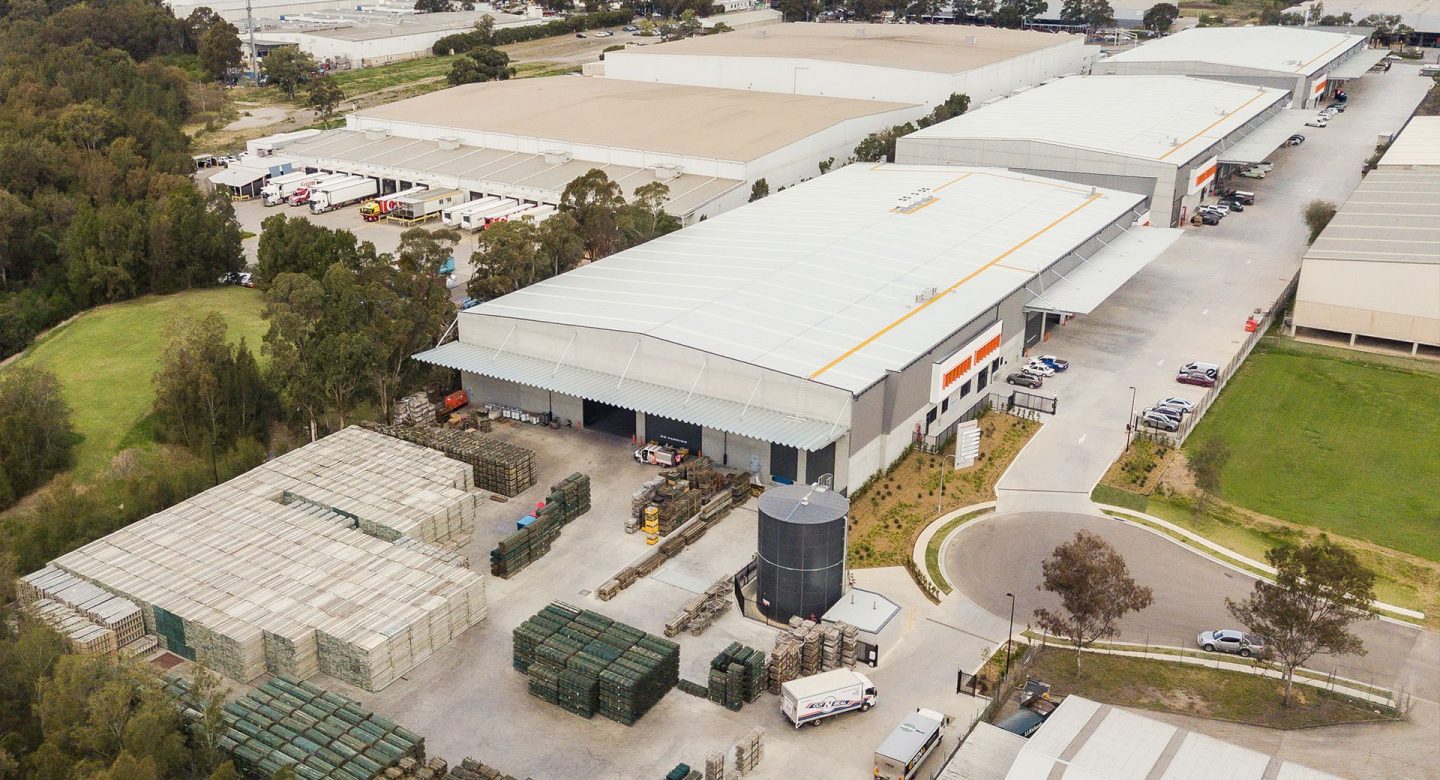 Premier industrial warehouse facility Arndell Park